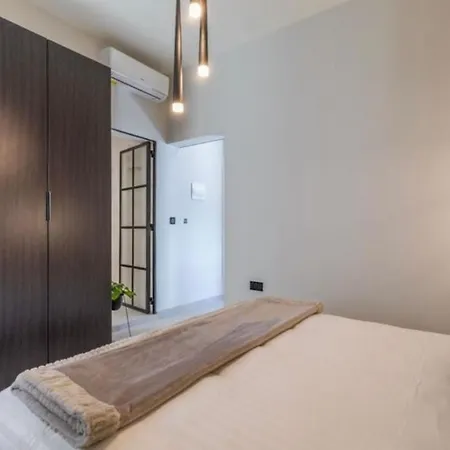 Stylish 1-bedroom Just 5 Minutes From Valletta By Ferry 公寓