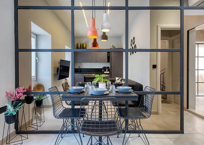 Stylish 1-bedroom Just 5 Minutes From Valletta By Ferry